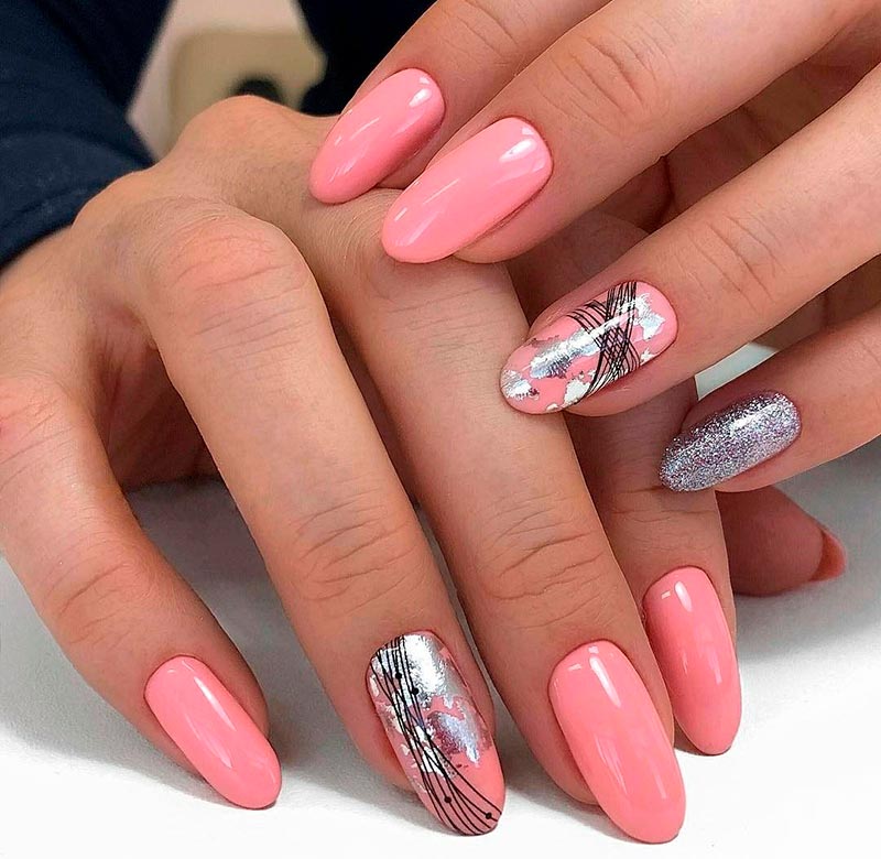 Nuances de manucure à la mode