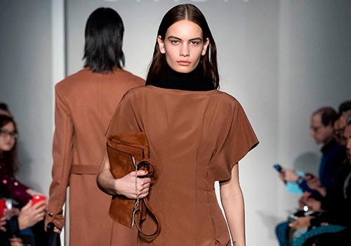 Nuances chocolat : 50 looks tendance automne-hiver