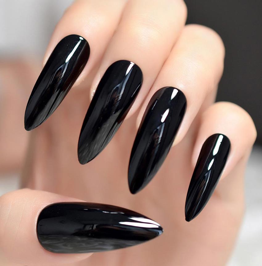 Stilettos de manucure