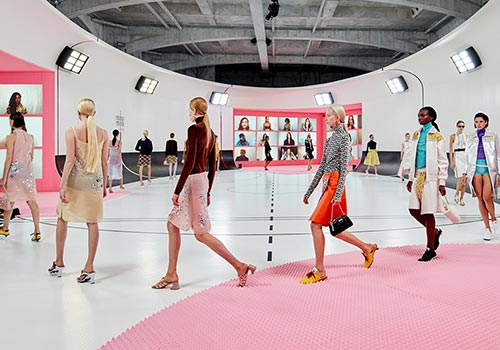Miu Miu printemps-été 2026 : la mode pour les filles modernes