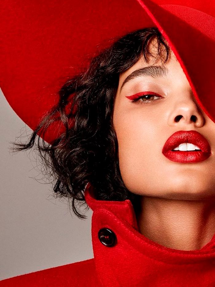 Rouge dans les vêtements