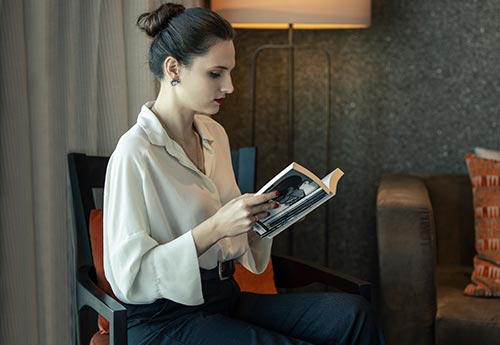 7 robes noires et trouver votre style