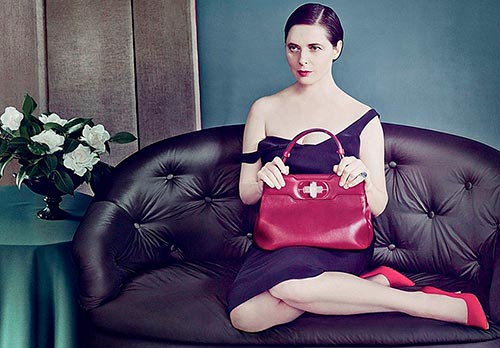 Comment Isabella Rossellini a brisé les stéréotypes dans le monde du mannequinat